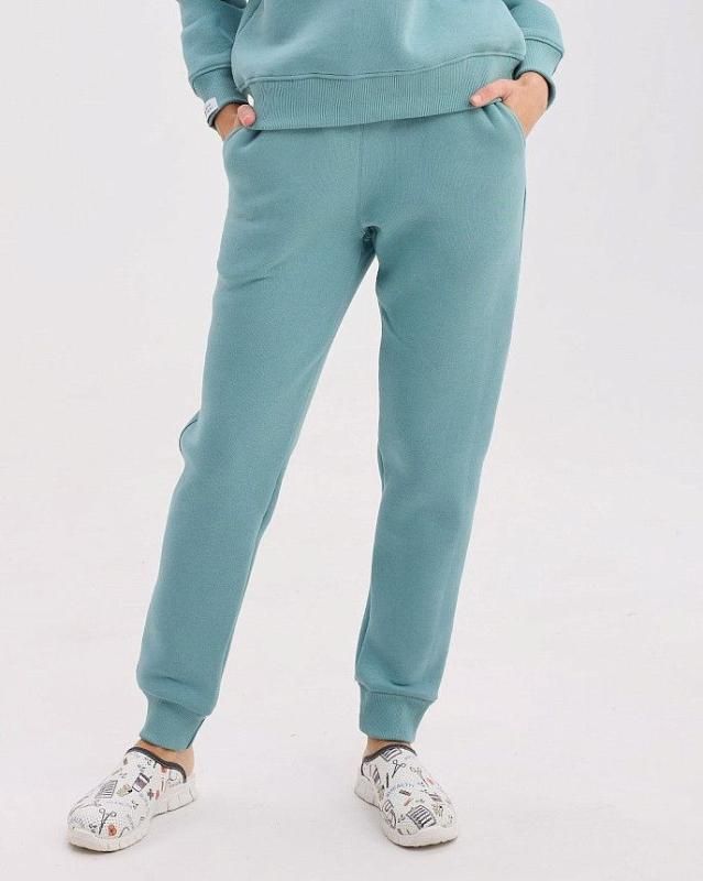 Как удачно подобрать медицинские штаны?