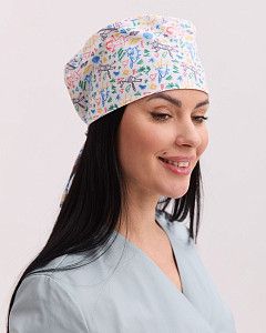 Медицинская классическая шапочка на завязках с принтом Kids