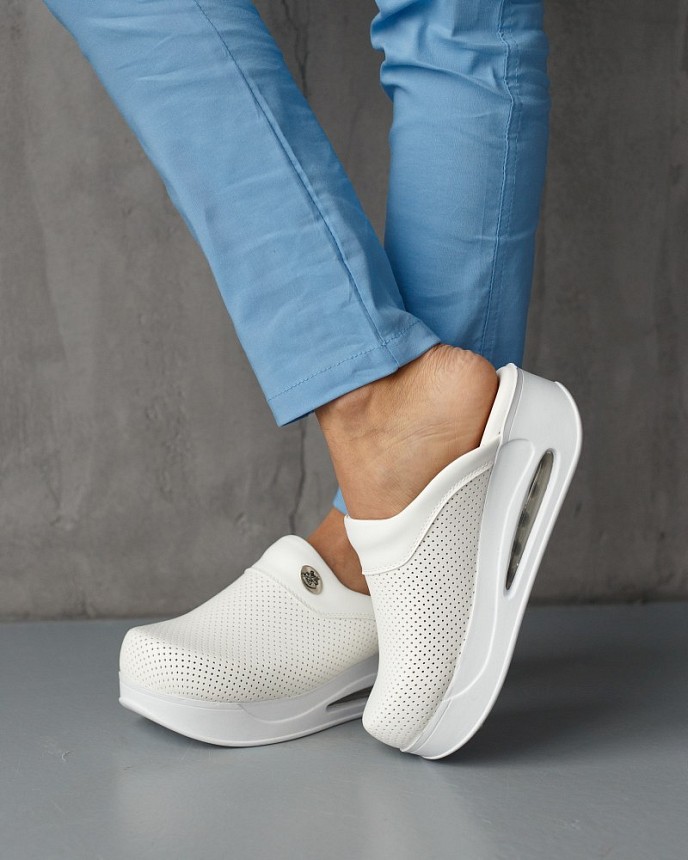 Взуття медичне жіноче сабо Pearly White з підошвою AirMax 2