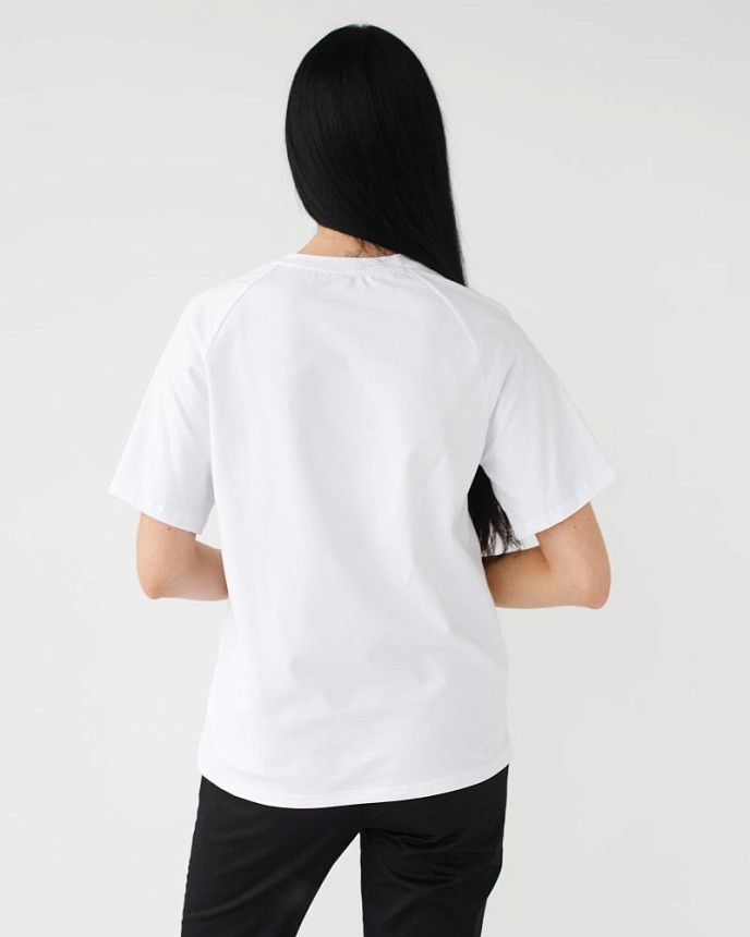 Медична футболка-реглан жіноча біла 2