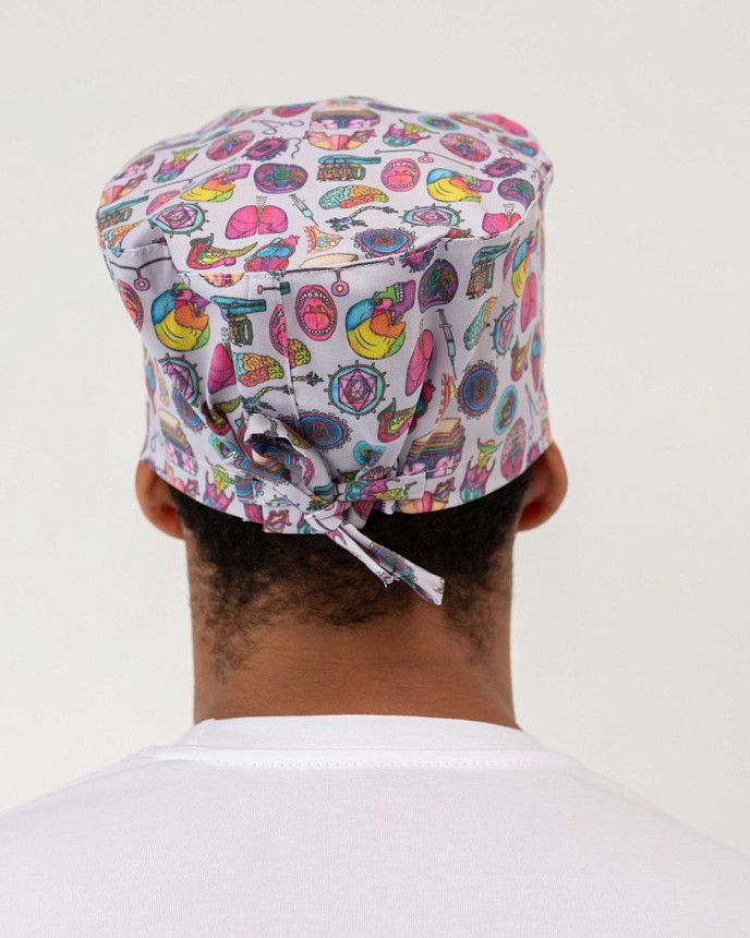 Медицинская классическая шапочка на завязках с принтом Biology 2