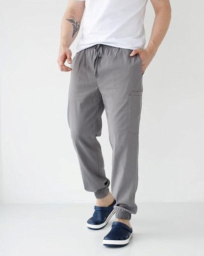 Каким медицинским штанам отдать предпочтение? Удачно дополняем образ