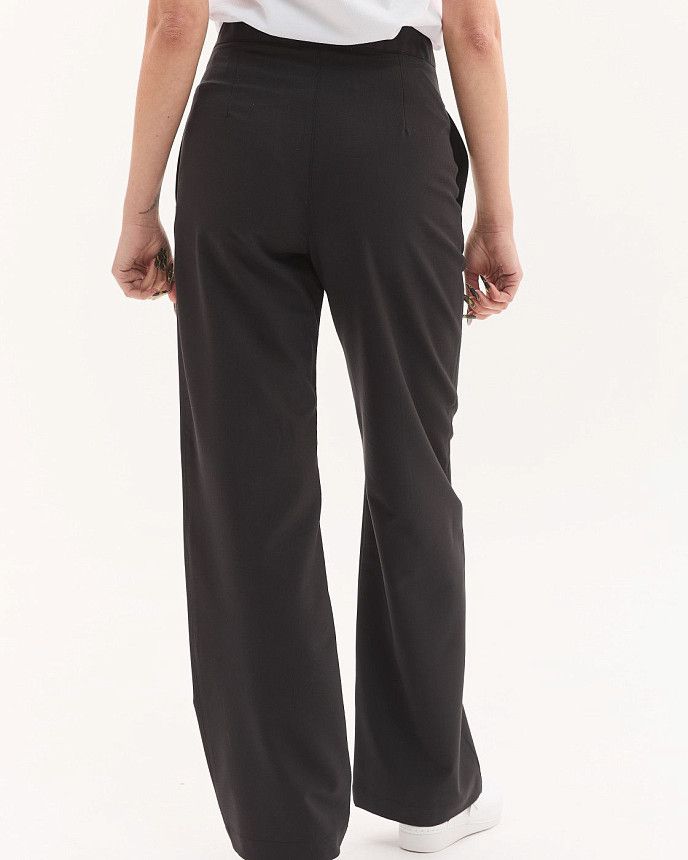 Медицинские брюки женские Саванна черные 3