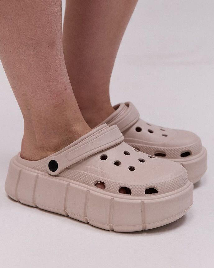 Медичні жіночі клоги PS бежеві 4