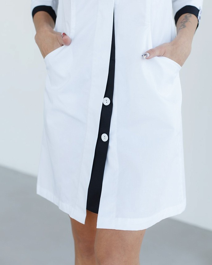 Медичний халат жіночий Олівія на ґудзиках білий-чорний 4