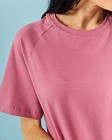Медична футболка-реглан жіноча рожево-лілова 3
