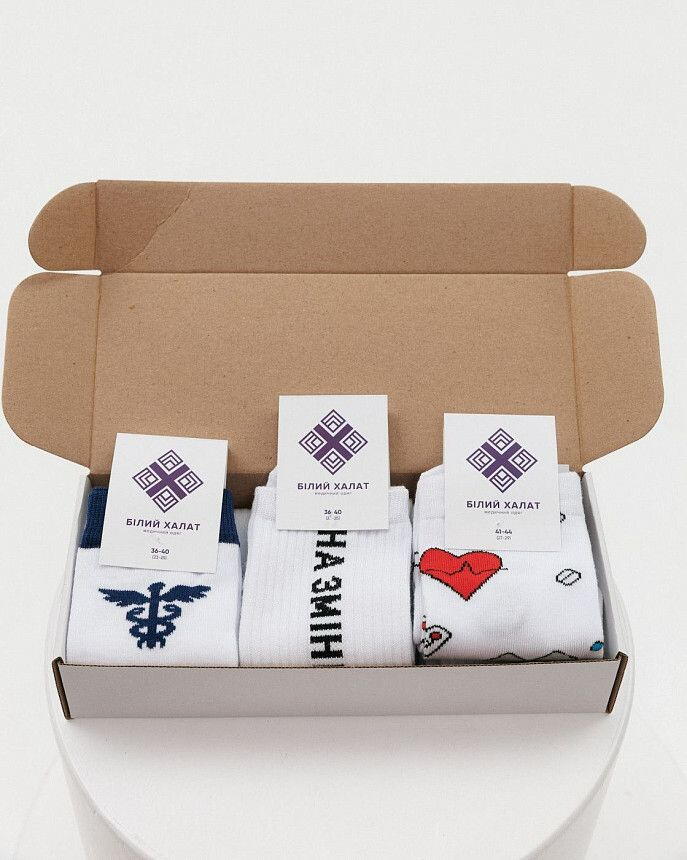 Набір жіночих шкарпеток медичних "Universal Medical Box" - 3 пари