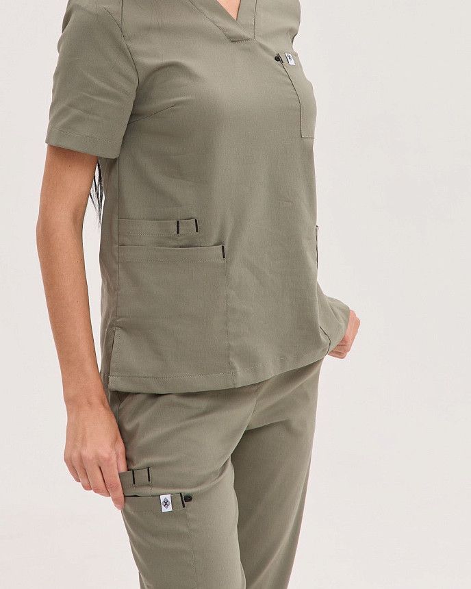 Медичний костюм жіночий Бристоль оливковий 7