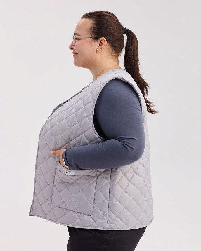 Медична утеплена жилетка жіноча Осло світло-сіра 3