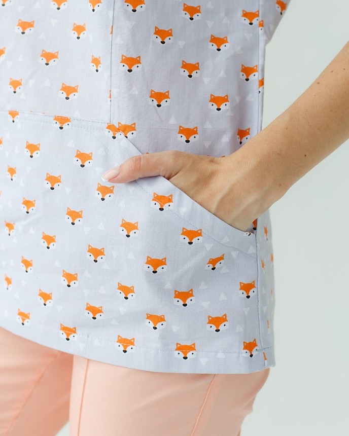 Медицинская рубашка женская Топаз принт лисички персиковые 4