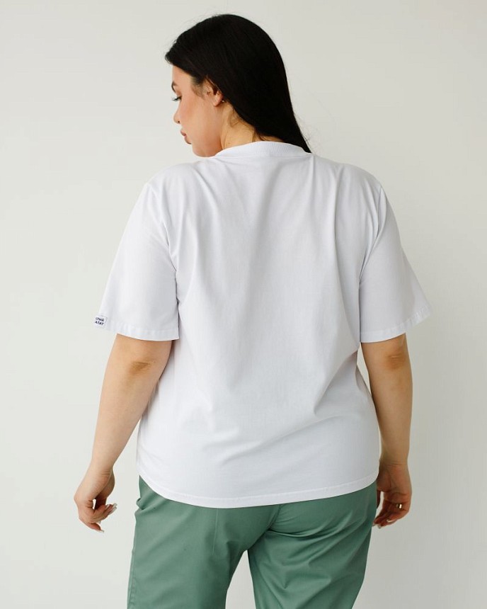 Медицинская базовая футболка женская белая 3