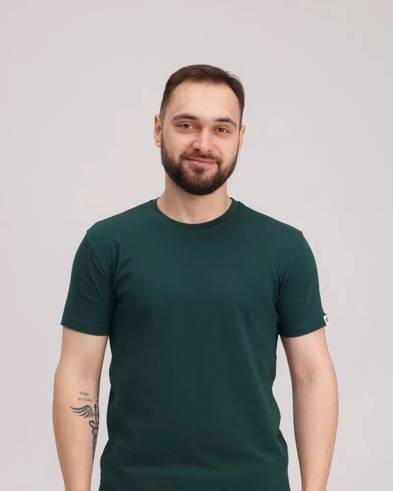 Медицинская футболка мужская зеленая