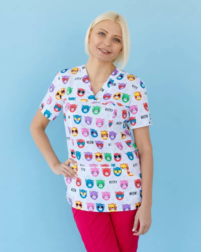 Медична сорочка жіноча Топаз принт Cats colored